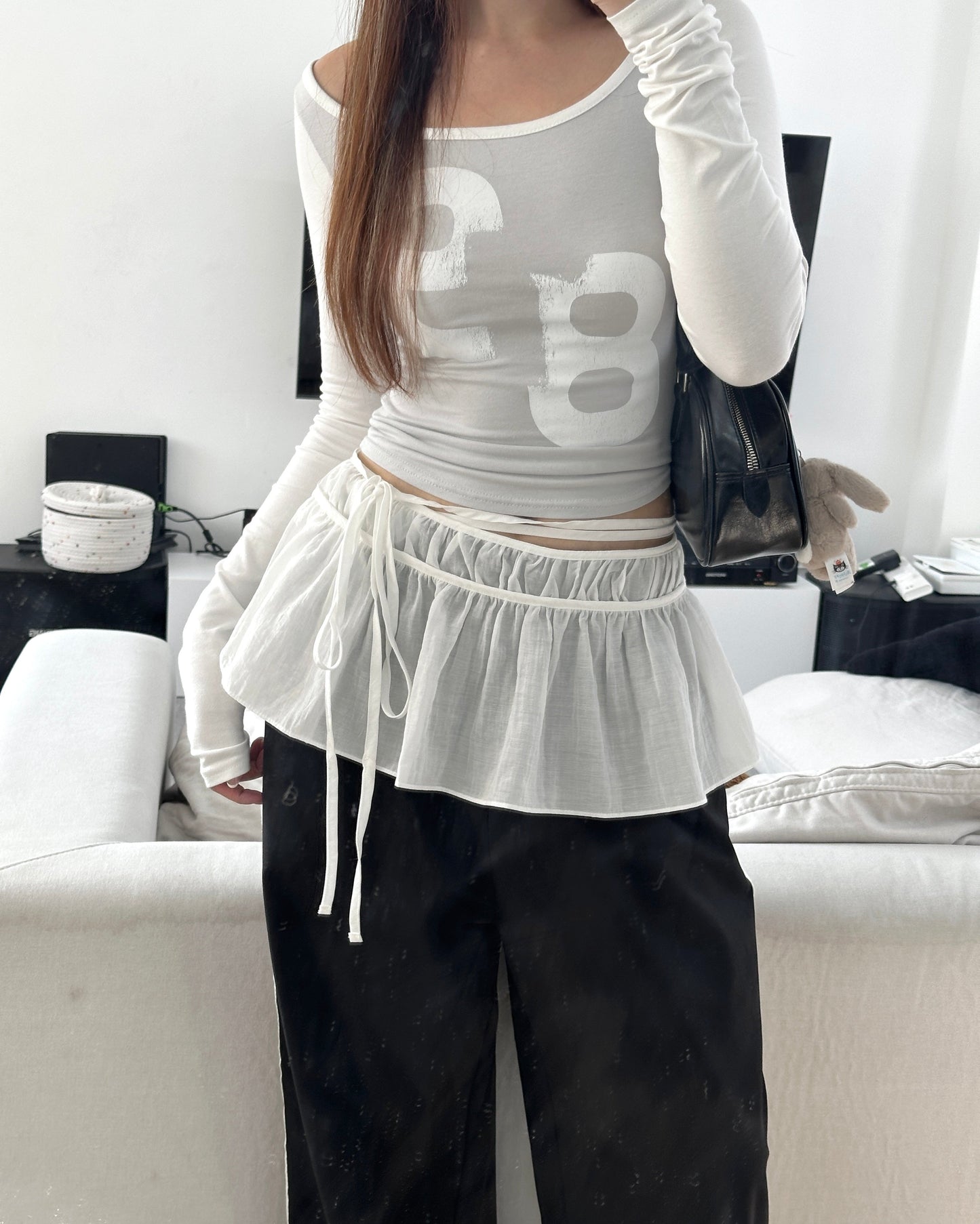 Number backless tee
