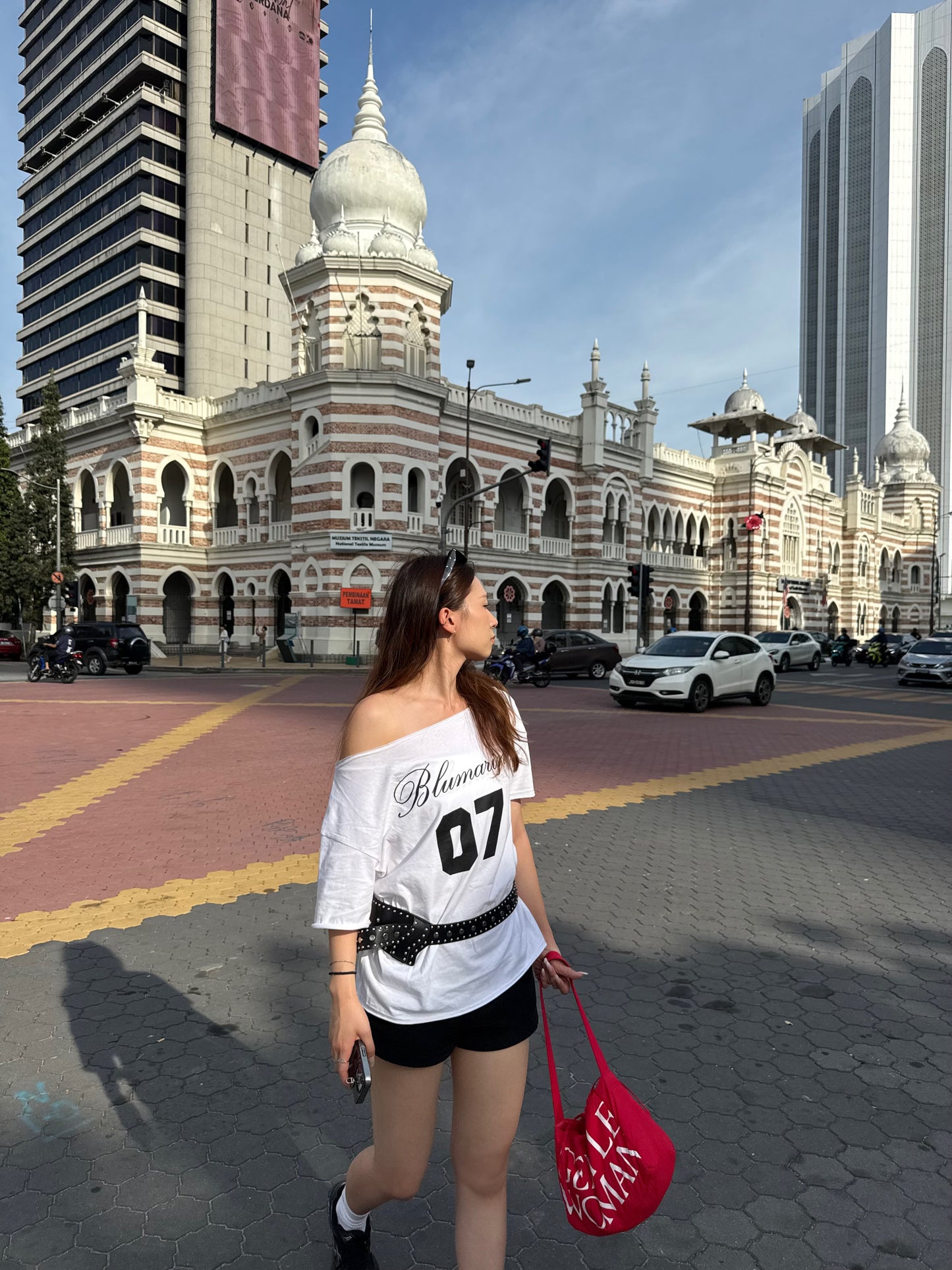 No.7 Off Shoulder Tee