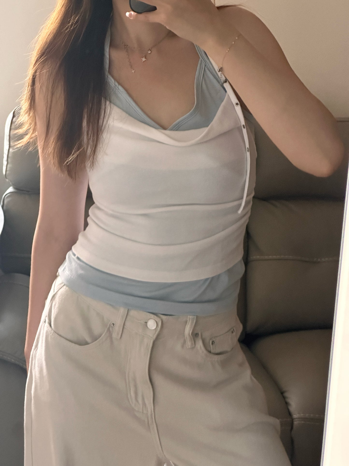 U shape sleeveless