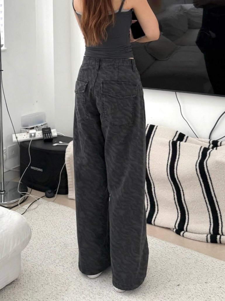 Flap Pocket Tiger Stripes Jeans