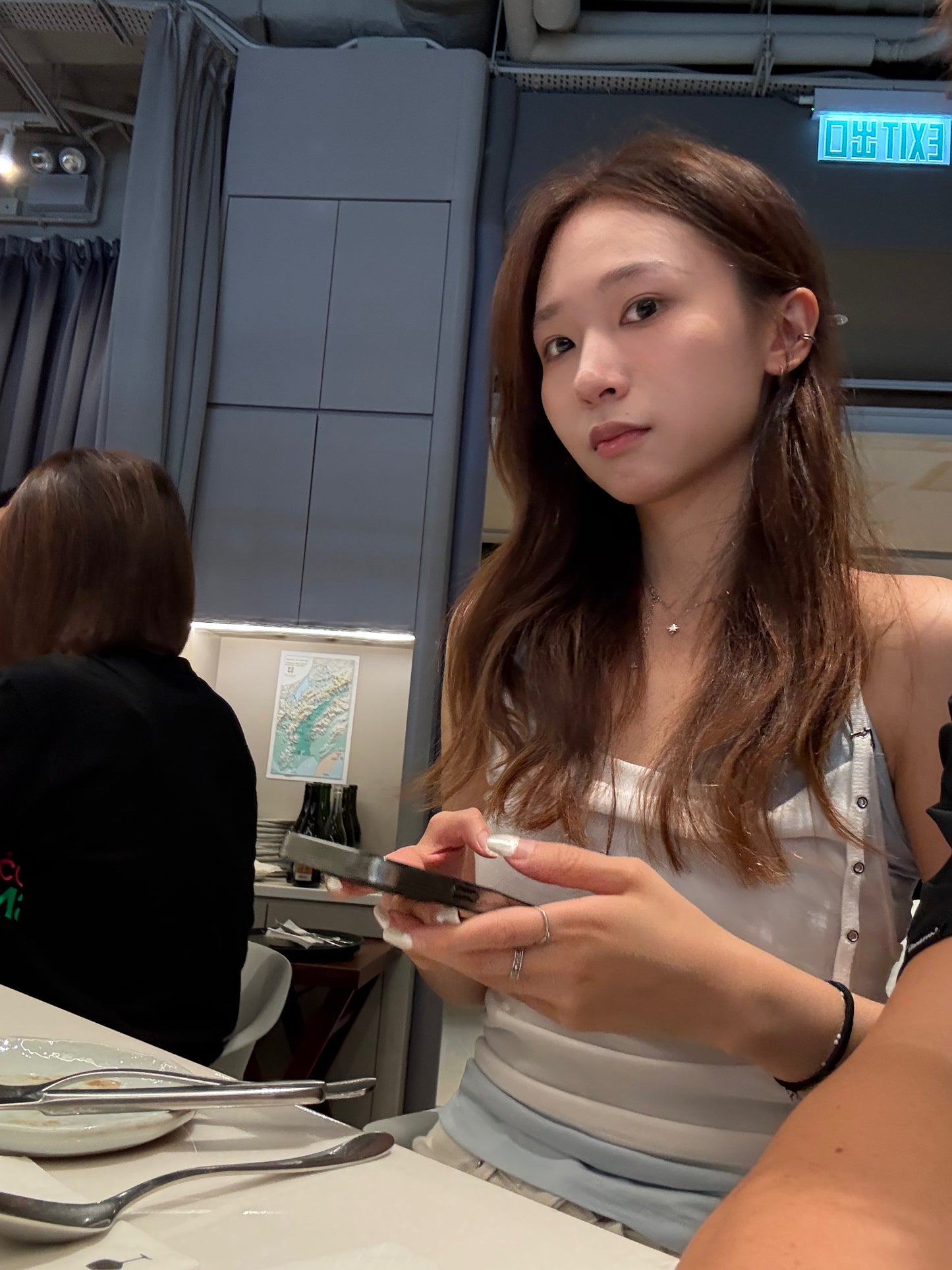 U shape sleeveless