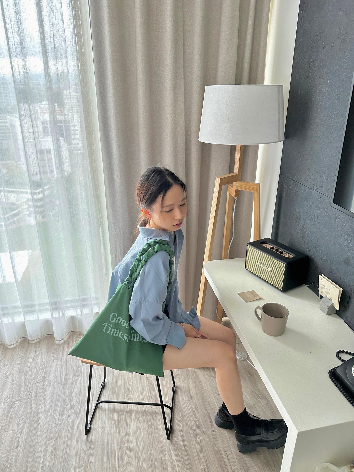 Two way tote bag