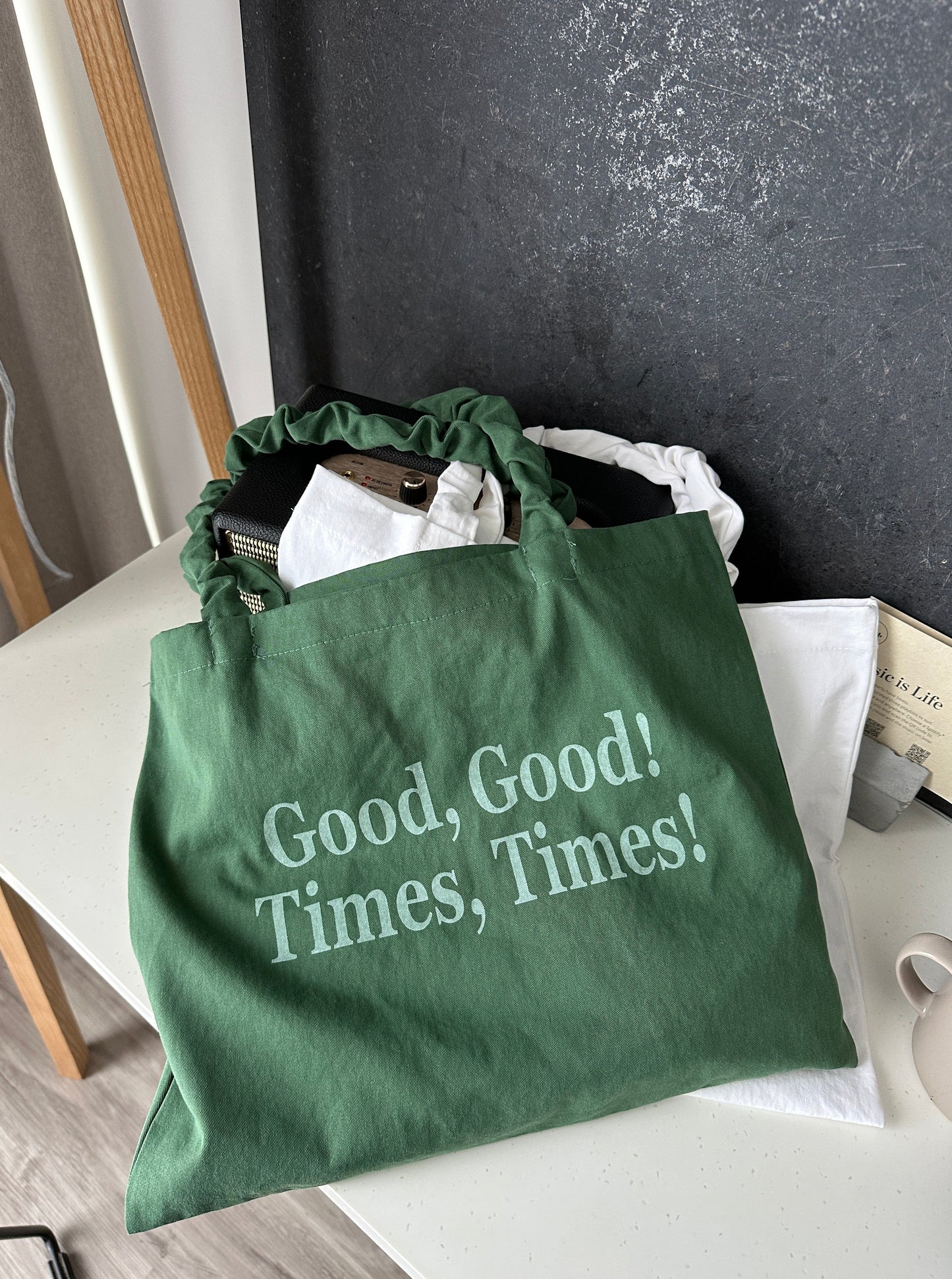 Two way tote bag