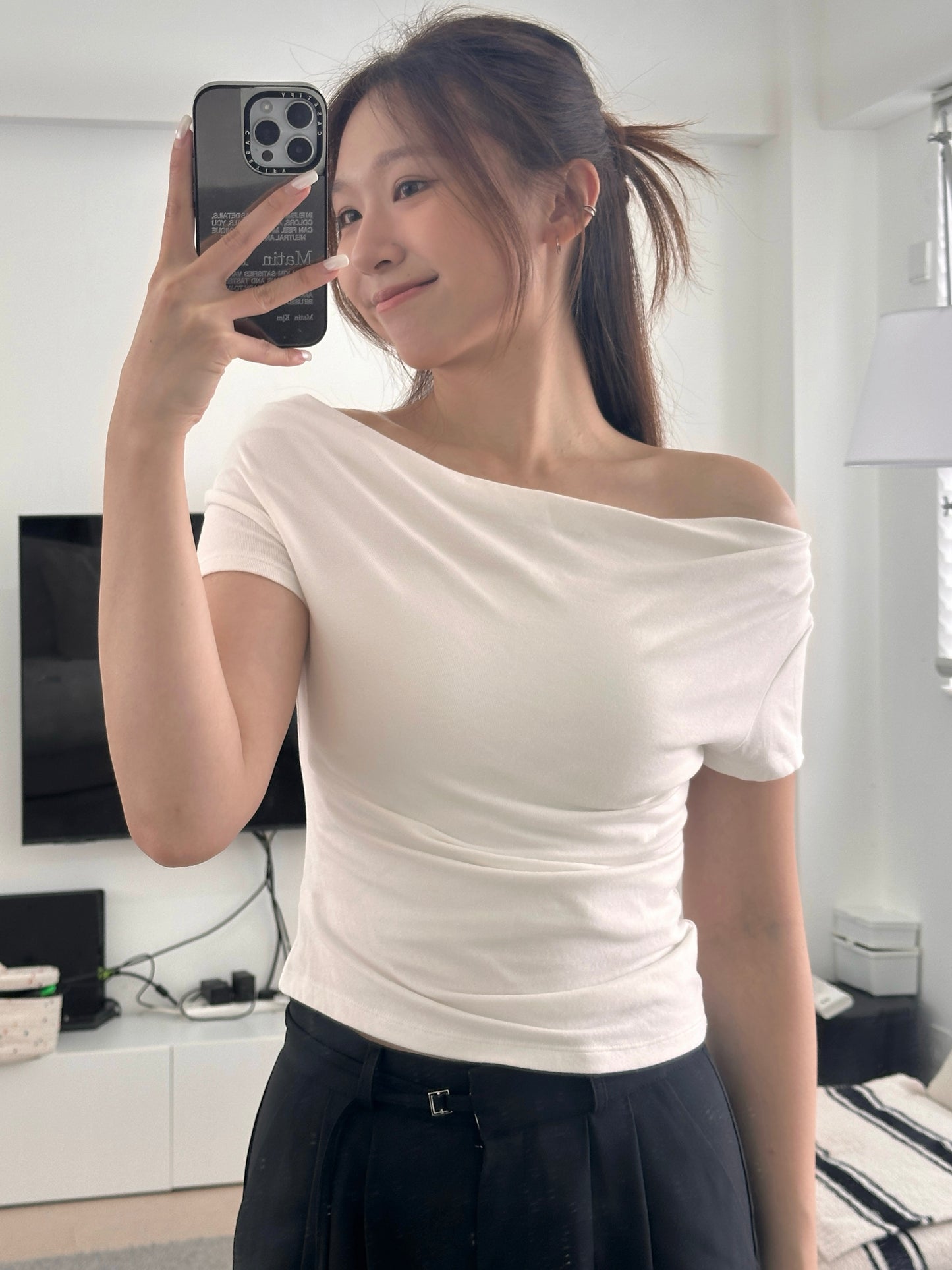 氣質MAX! ✨Lady Off Shoulder Top
