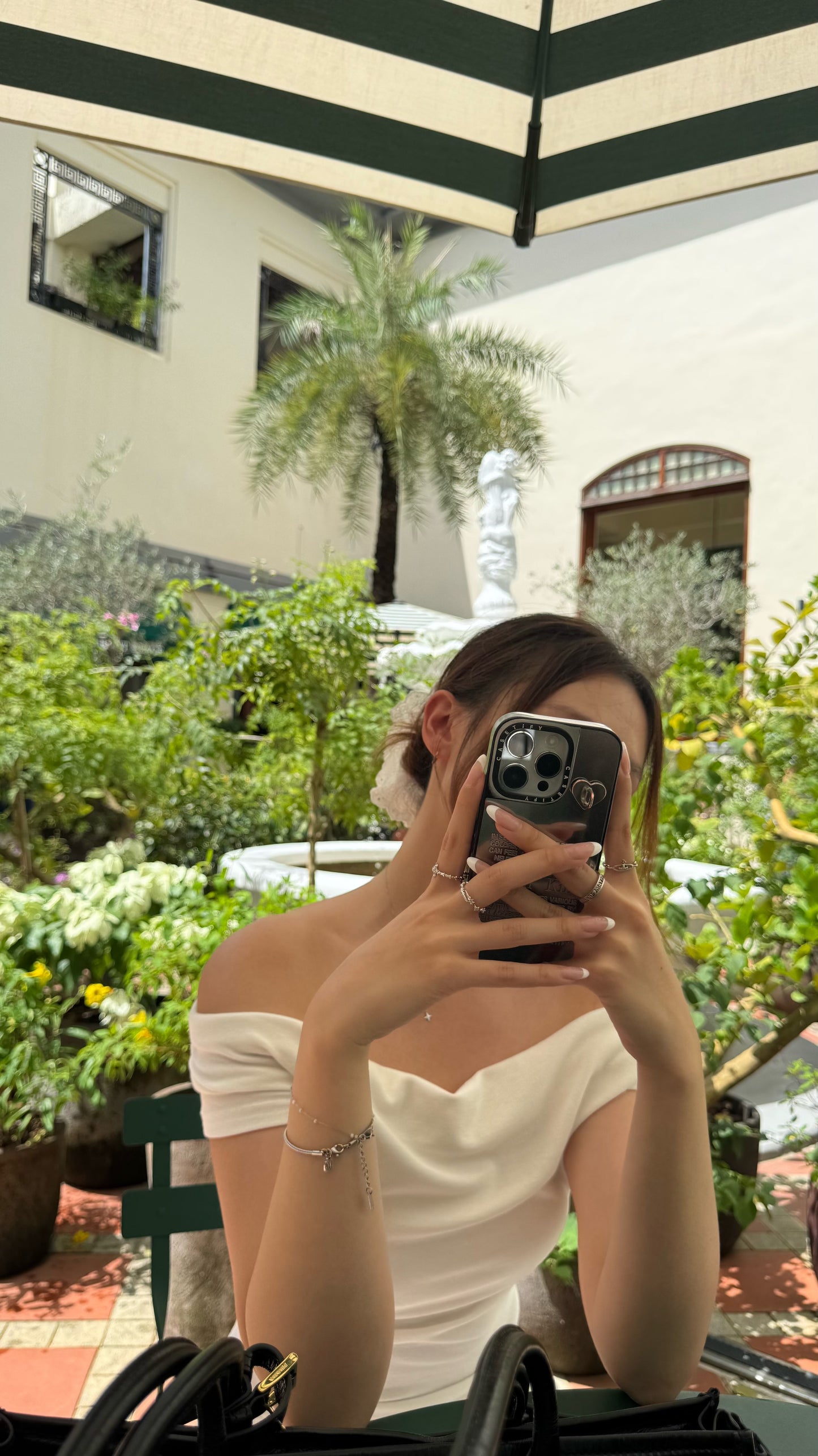 氣質MAX! ✨Lady Off Shoulder Top