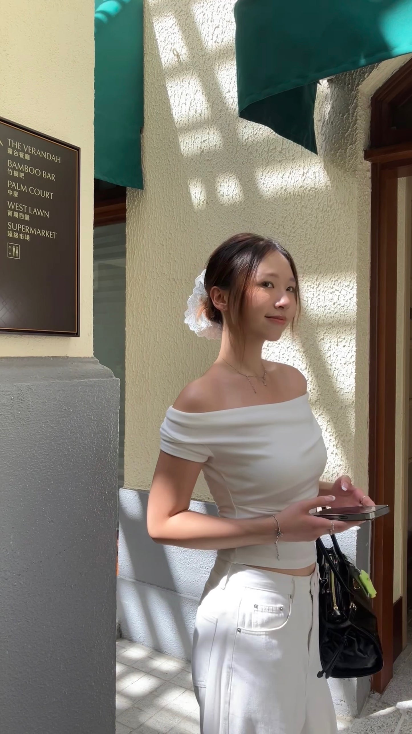 氣質MAX! ✨Lady Off Shoulder Top