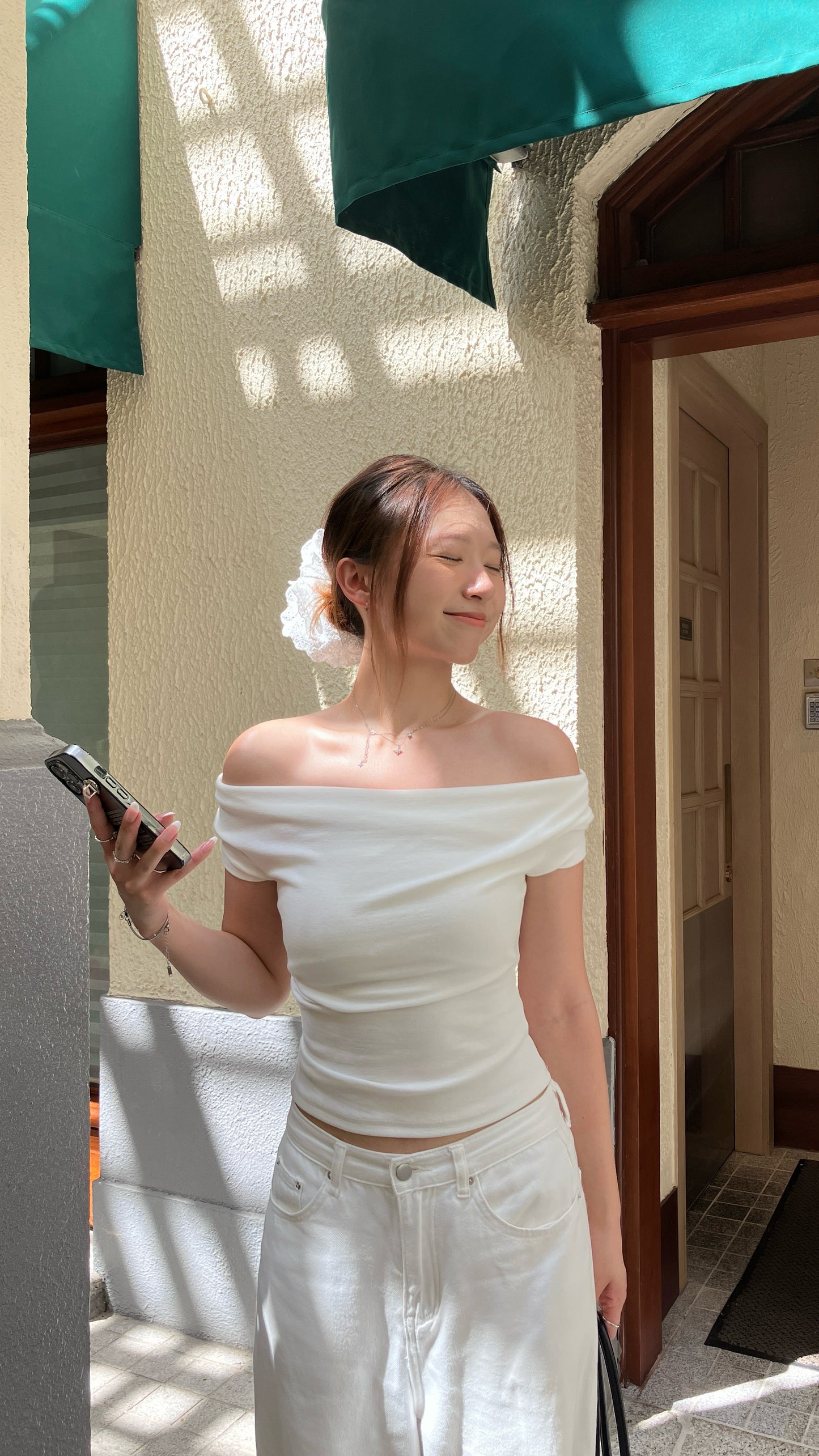 氣質MAX! ✨Lady Off Shoulder Top