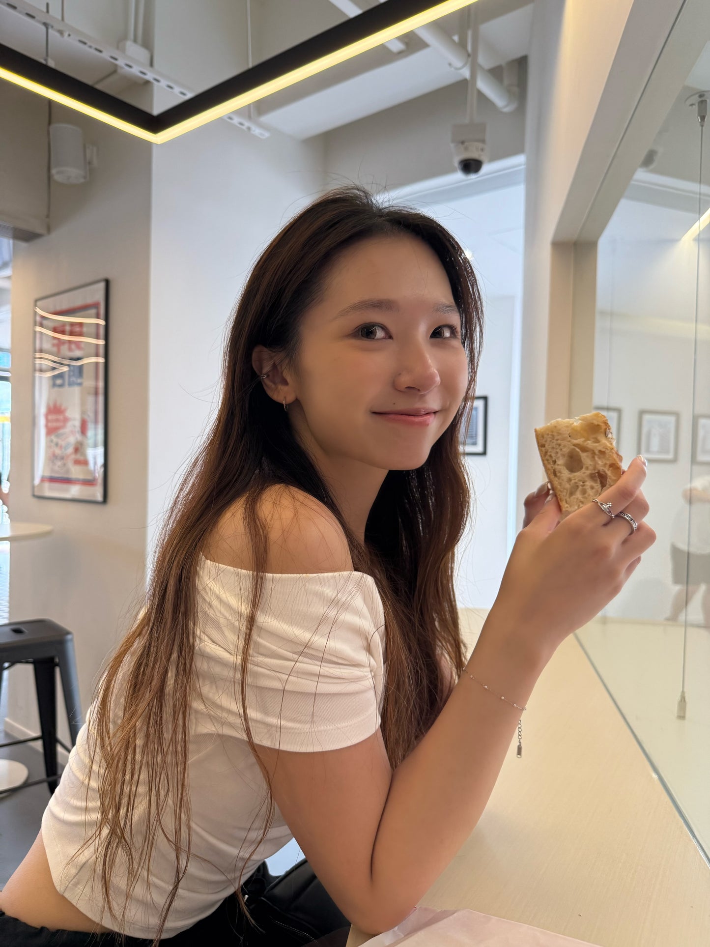 氣質MAX! ✨Lady Off Shoulder Top
