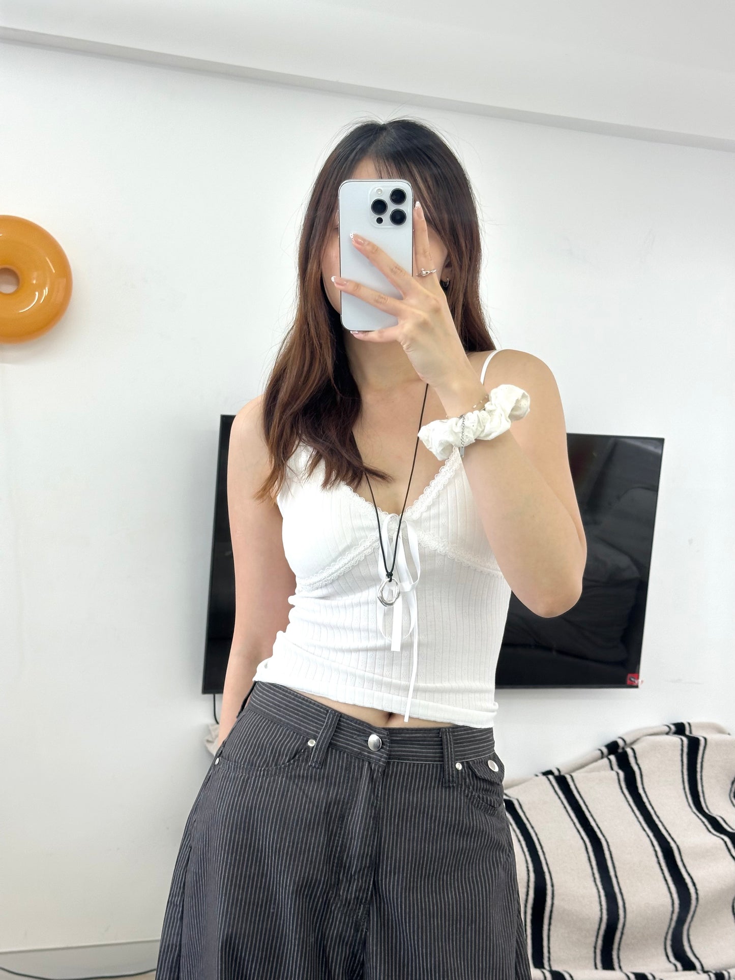 Lace ribbon padded sleeveless